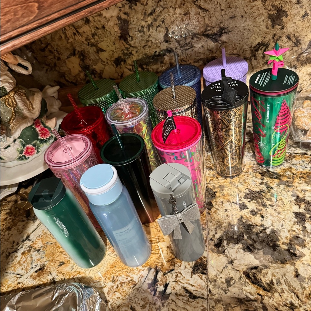Starbucks cups holiday 180 for 16 cups